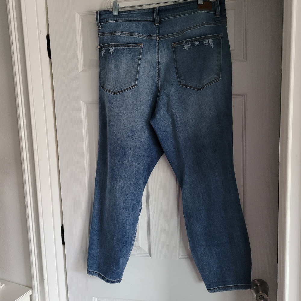 JUDY BLUE Jeans Sz 20W Distressed Denim..Read Post
